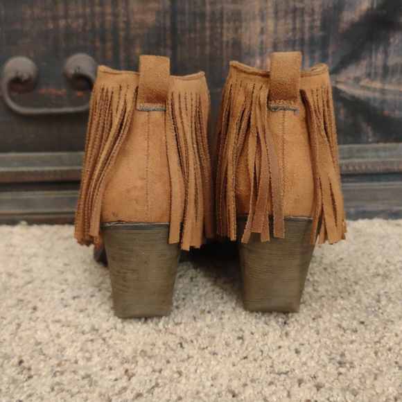 Coconuts by Matisse - Picture 4 of 8